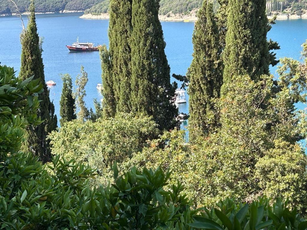 Apartment Near The Sea 650 Rabac Exteriör bild