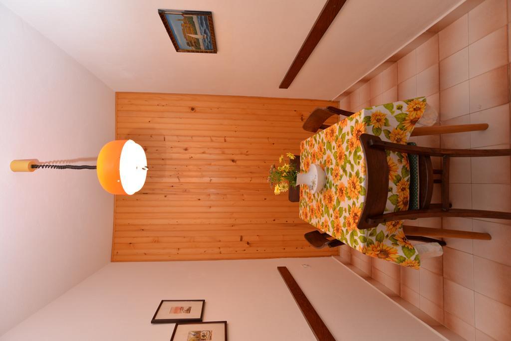 Apartment Near The Sea 650 Rabac Exteriör bild