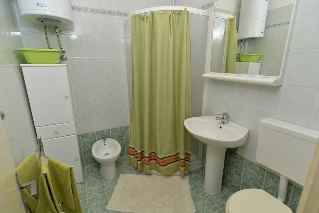 Apartment Near The Sea 650 Rabac Exteriör bild