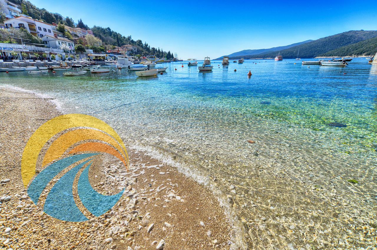 Apartment Near The Sea 650 Rabac Exteriör bild